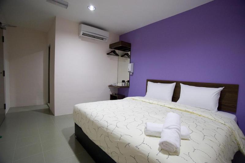 Oyo 89480 Dream House Hotel Skudai Esterno foto